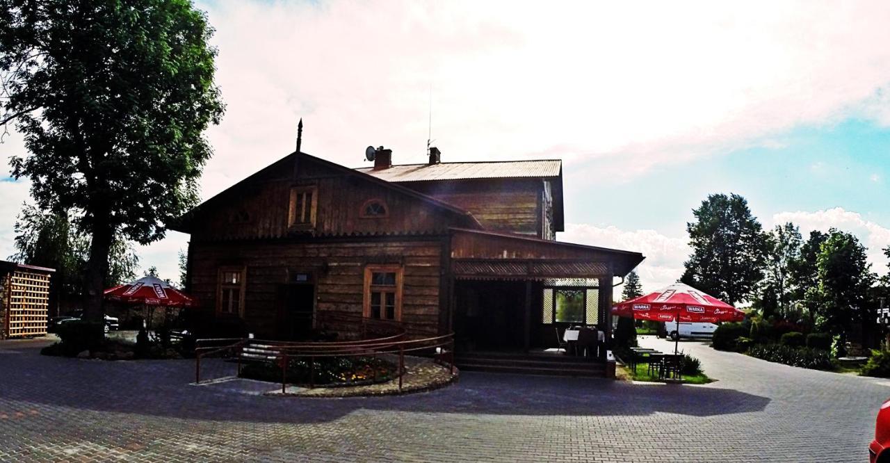 Noclegi Przy Restauracji Klemens Szczebrzeszyn Exteriör bild