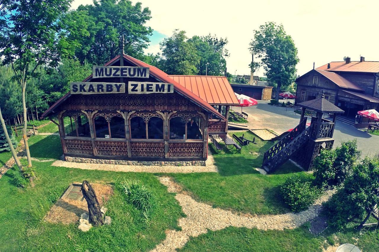 Noclegi Przy Restauracji Klemens Szczebrzeszyn Exteriör bild